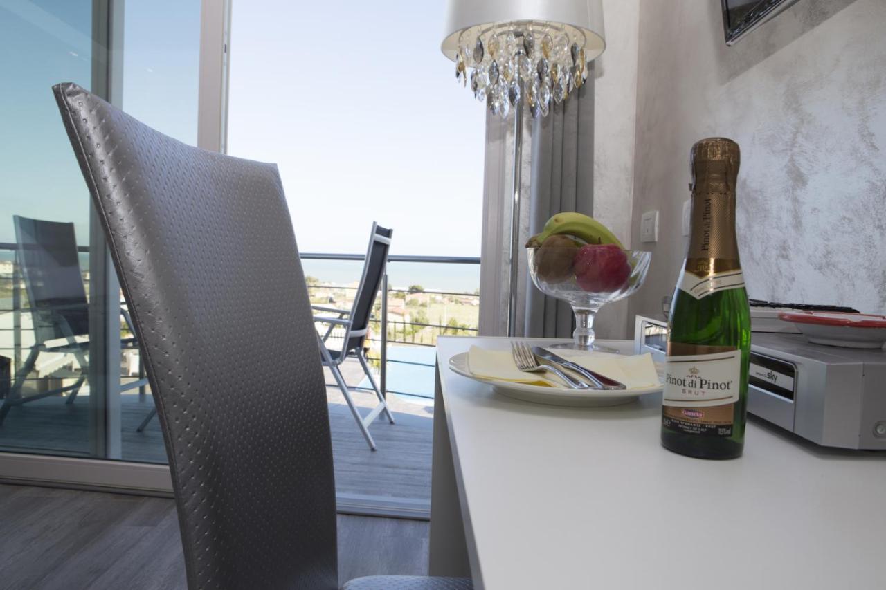 Villa La Perla Ликата Екстериор снимка