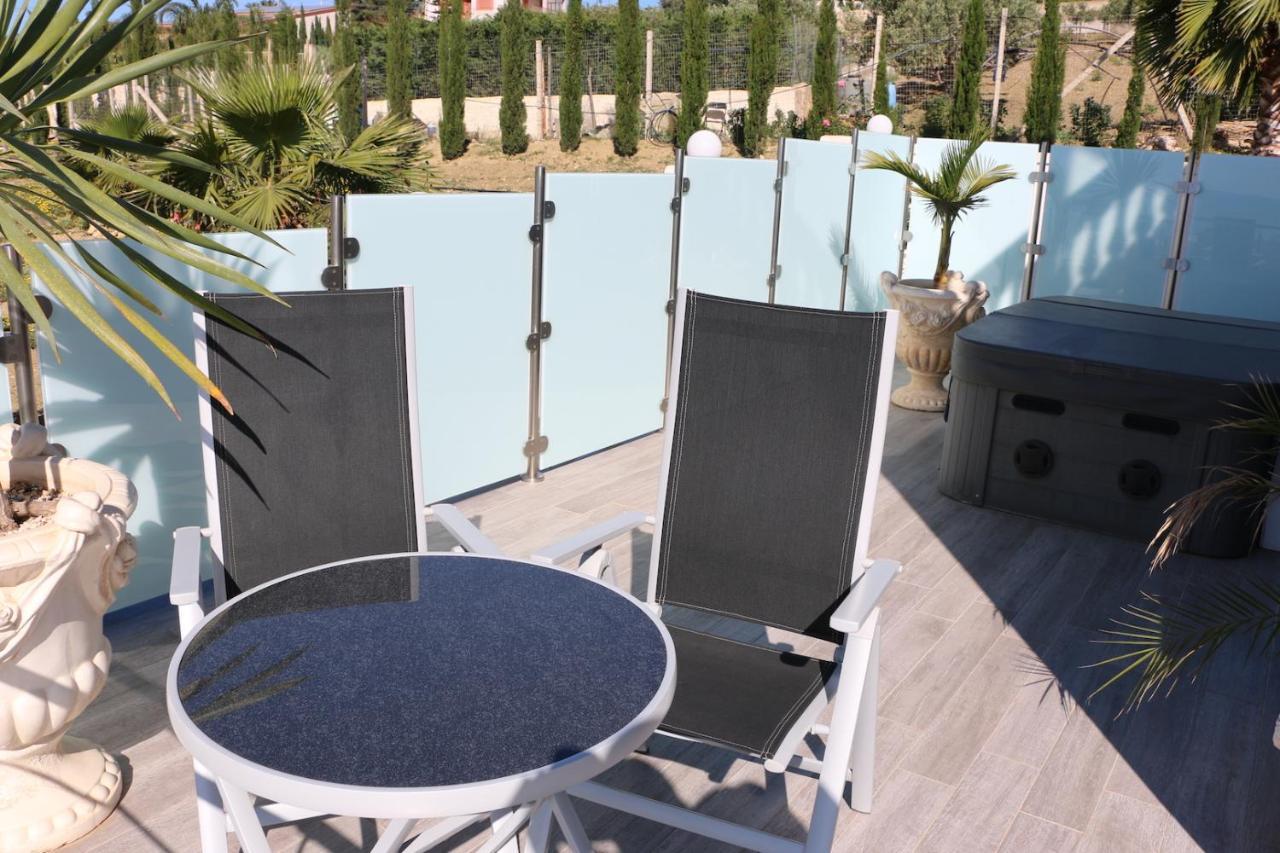 Villa La Perla Ликата Екстериор снимка