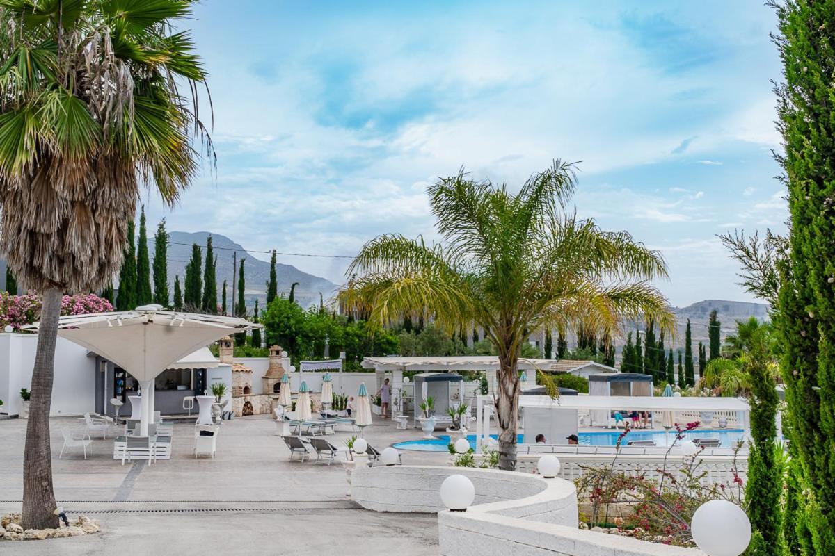 Villa La Perla Ликата Екстериор снимка