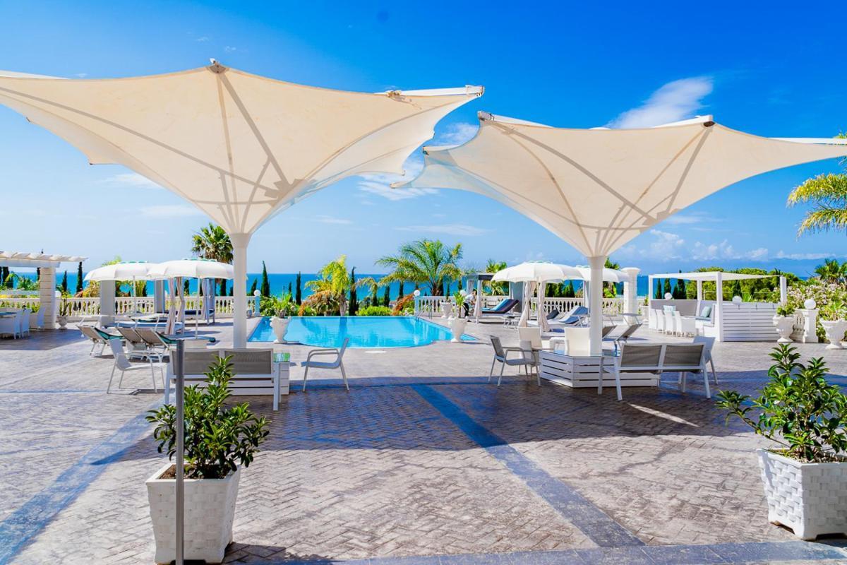 Villa La Perla Ликата Екстериор снимка