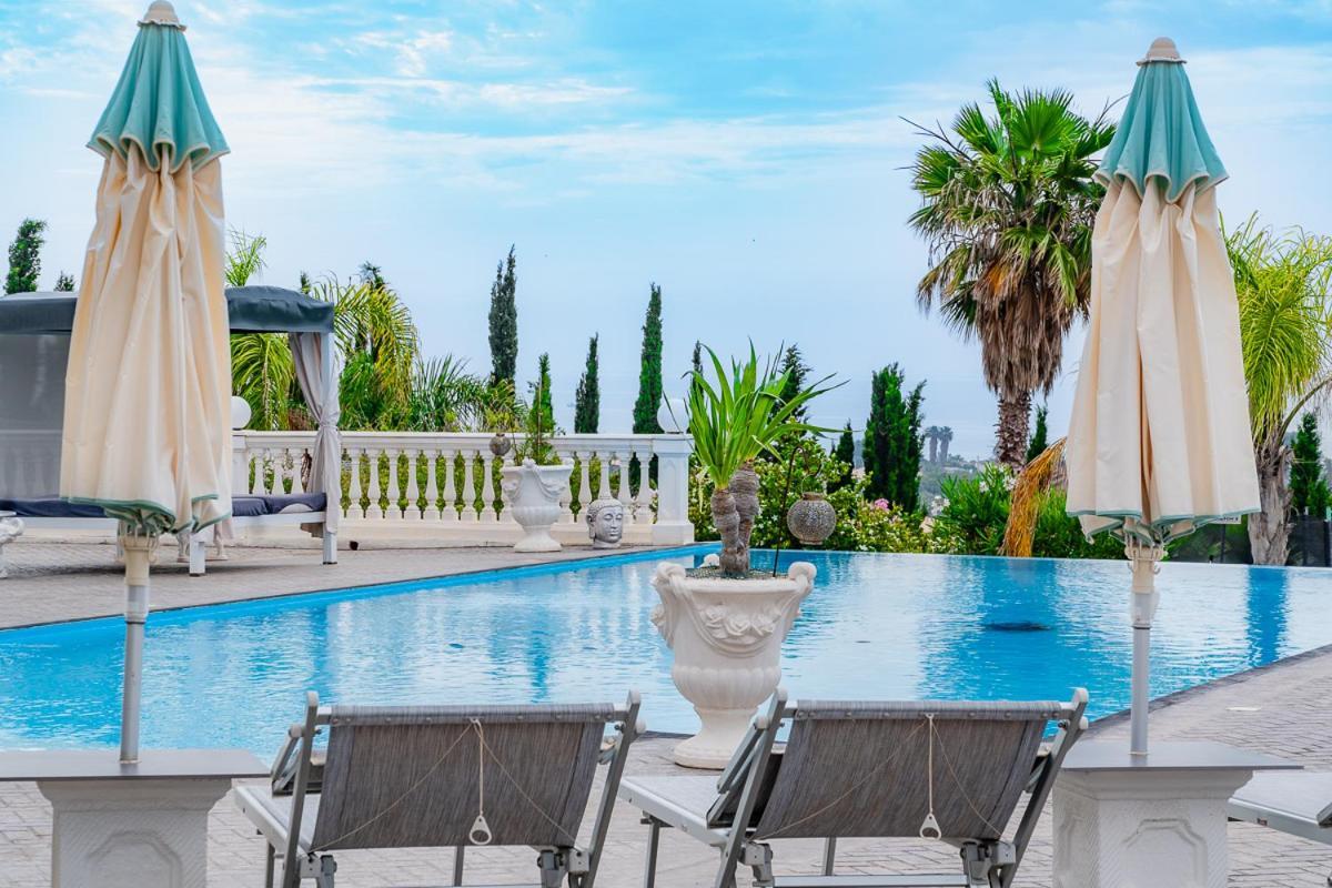 Villa La Perla Ликата Екстериор снимка