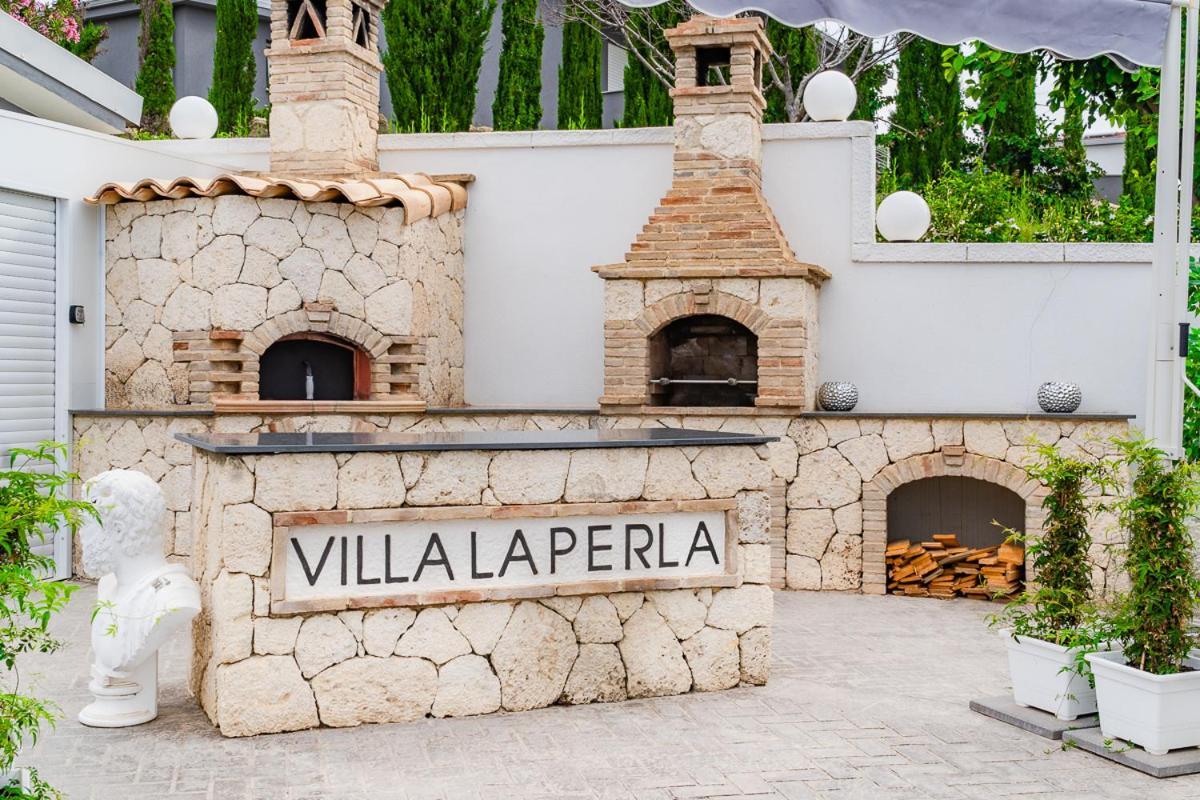 Villa La Perla Ликата Екстериор снимка