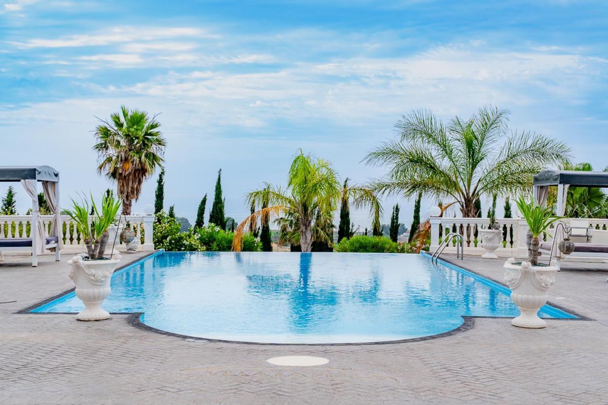 Villa La Perla Ликата Екстериор снимка