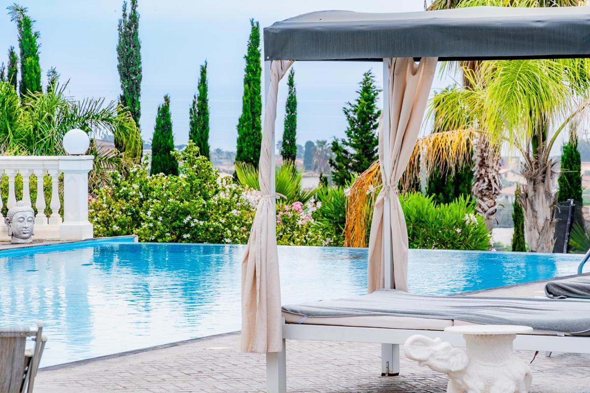 Villa La Perla Ликата Екстериор снимка