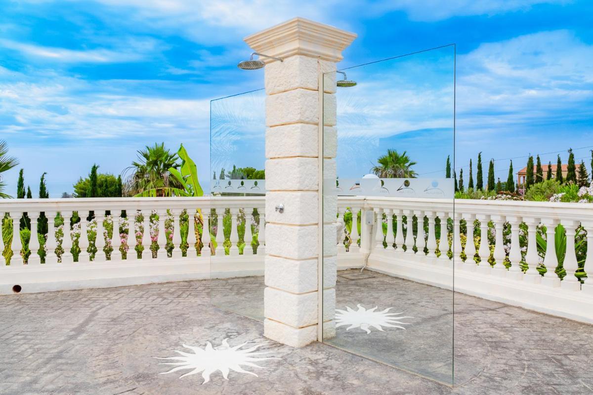Villa La Perla Ликата Екстериор снимка