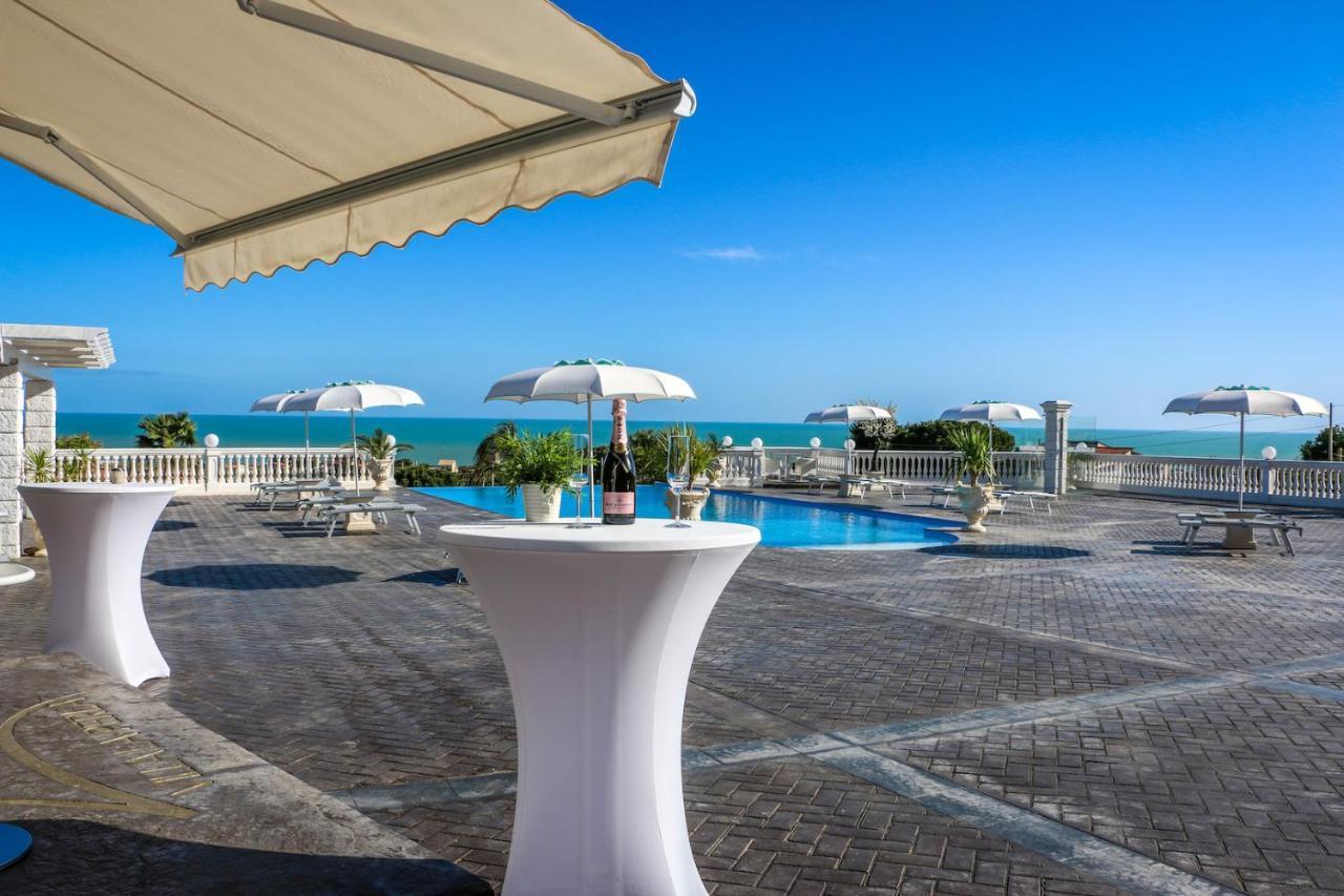 Villa La Perla Ликата Екстериор снимка